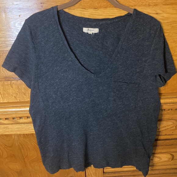 Madewell Whisper Cotton V-Neck T-Shirt - Picture 3 of 10